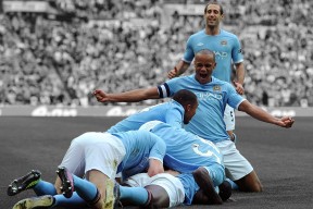 开云·体育官方网站入口-美洲杯激情夜晚：明星拼搏成就传奇，美洲 杯