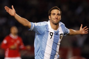 开云kaiyun-希腊女篮在欧洲锦标赛中夺冠，展现新一代实力，希腊篮球世锦赛