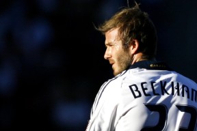 开云esports-“英超迎来收官大戏，争冠局势备受关注”，英超总结